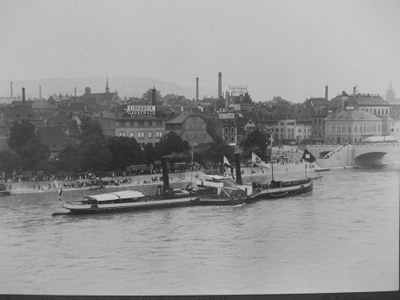 Dampfschiff auf dem Rhein aus dem Archiv der Denkmalpflege Basel-Stadt